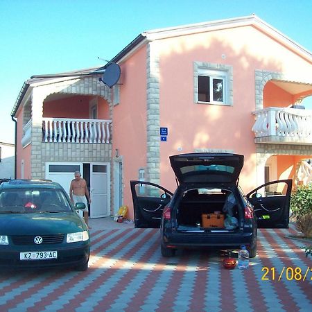 Apartments With A Parking Space Vir - 17422 Exteriér fotografie